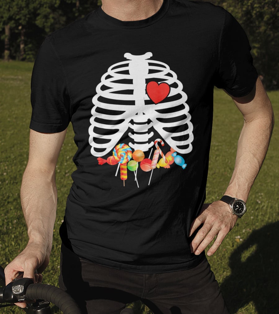 Xray Skeleton Rib Cage Heart Sweet Candy Lollipops T-Shirt