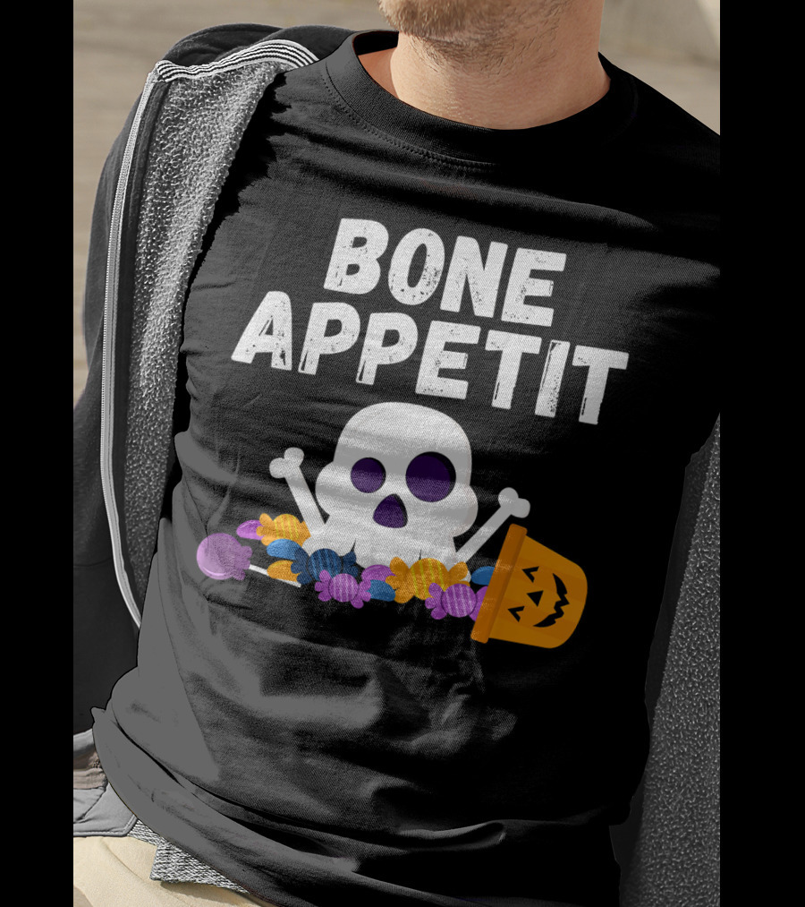 Bone Appetit Funny Skull Halloween Candy Pumpkin Chef Pun T-Shirt