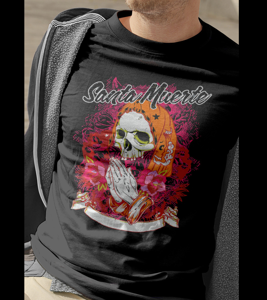 Santa Muerte Mexican Day Of The Dead Praying Skull With Flowers T-Shirt
