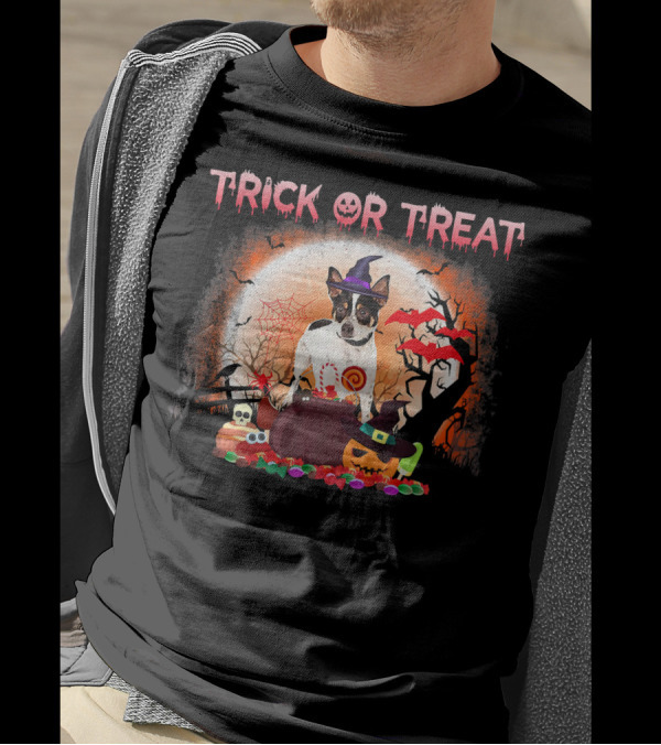 Trick Or Treat Rat Terrier Halloween With Witch Hat, Bats, And Pumpkins T-Shirt