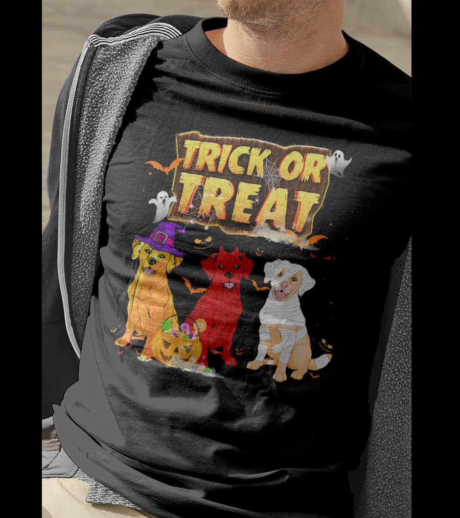 Trick Or Treat Three Labrador Retrievers Halloween Pumpkin Candy Ghosts T-Shirt