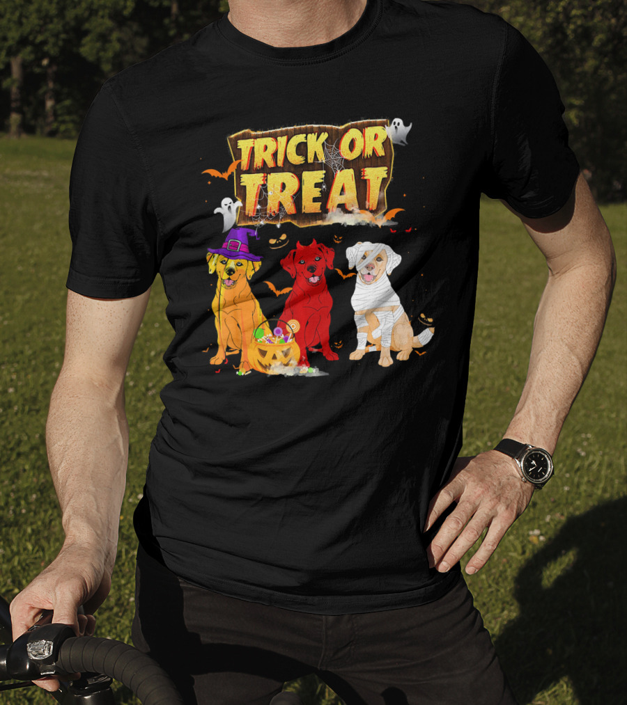 Trick Or Treat Three Labrador Retrievers Halloween Pumpkin Candy Ghosts T-Shirt