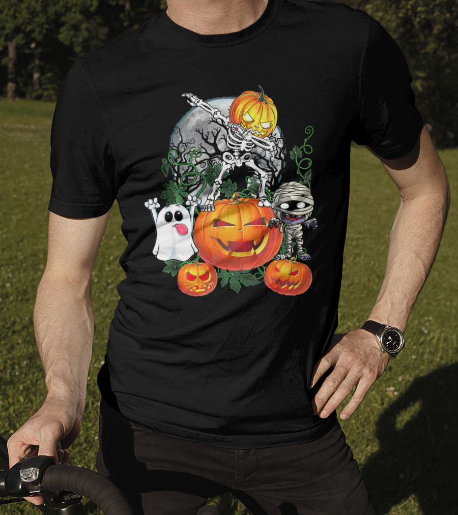 Dabbing Skeleton Pumpkin Ghost Mummy Halloween Moon Scene T-Shirt