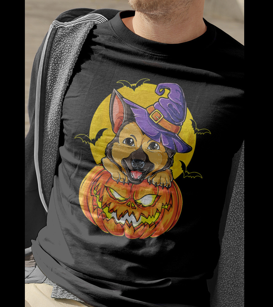 German Shepherd Pumpkin With Witch Hat And Bats T-Shirt