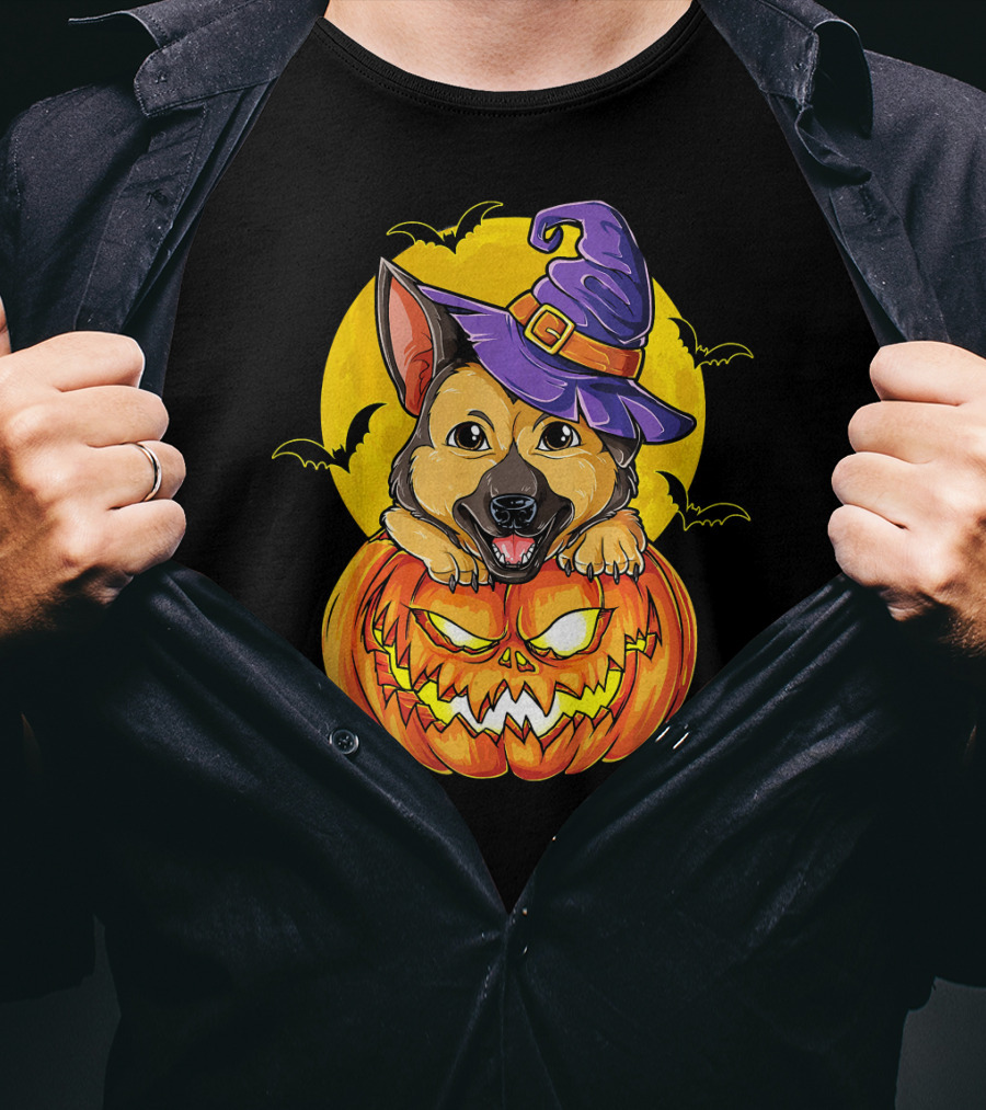 German Shepherd Pumpkin With Witch Hat And Bats T-Shirt