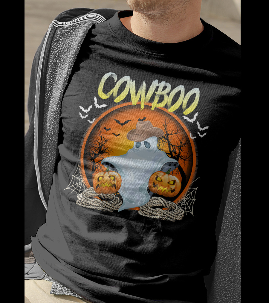 Cowboo Halloween Ghost In Cowboy Hat With Pumpkins And Bats T-Shirt