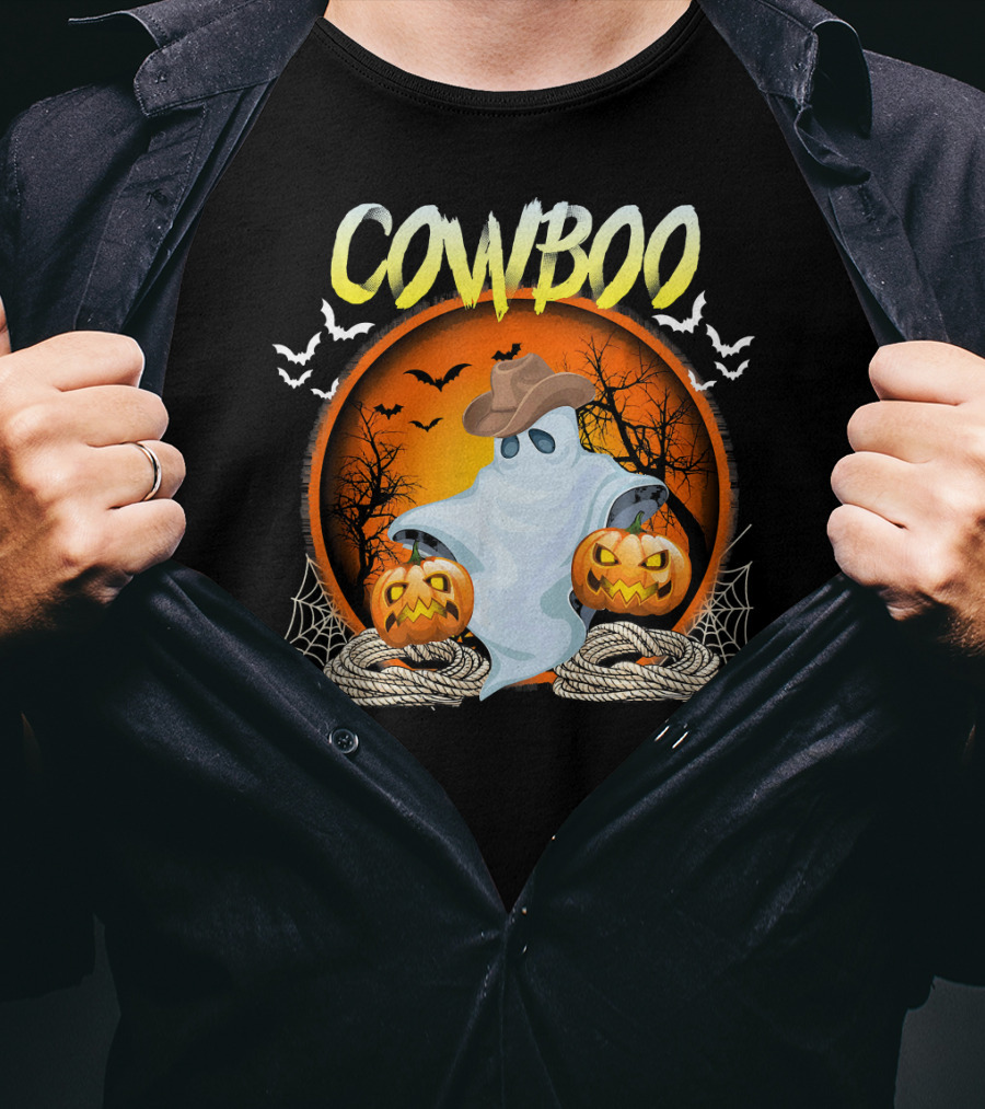 Cowboo Halloween Ghost In Cowboy Hat With Pumpkins And Bats T-Shirt