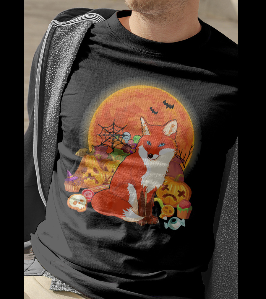 Funny Fox Halloween Full Moon Pumpkin Candy Scene T-Shirt