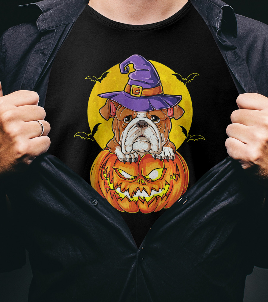 English Bulldog Halloween Witch Pumpkin Moon T-Shirt