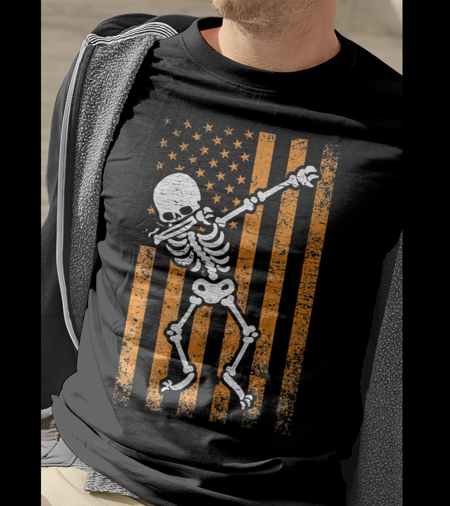Halloween Dabbing Skeleton American Flag Retro Style Icons T-Shirt