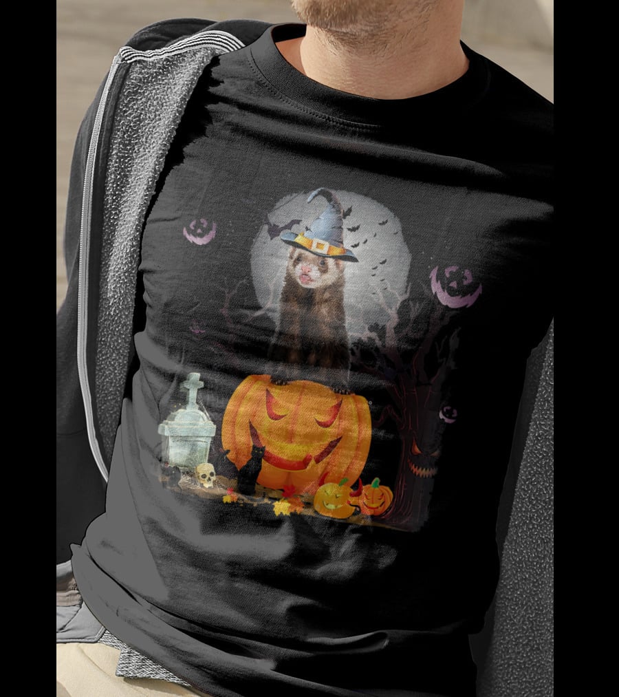Funny Halloween Ferret With Pumpkin And Witch Hat T-Shirt