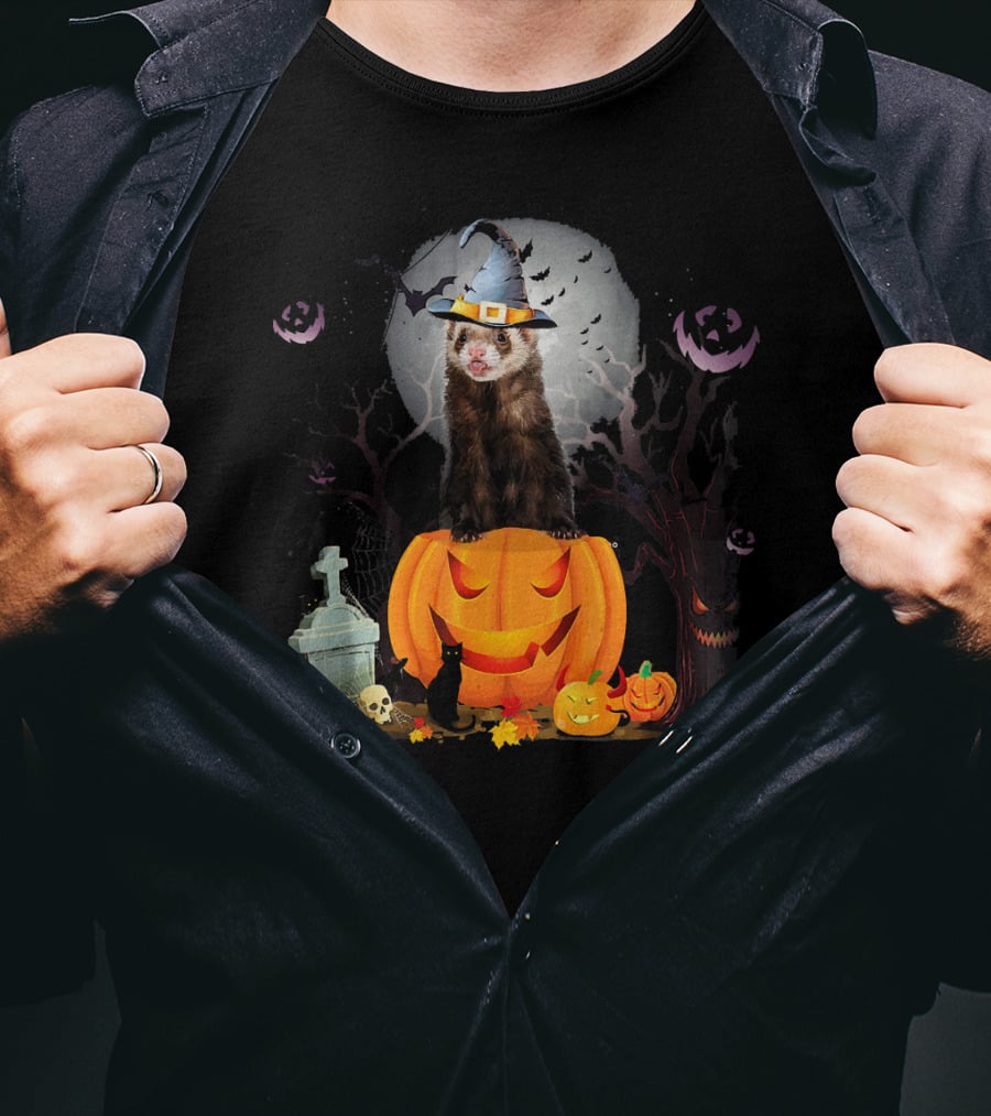 Funny Halloween Ferret With Pumpkin And Witch Hat T-Shirt
