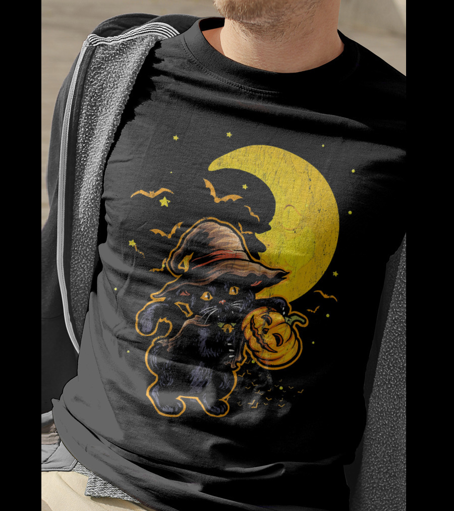 Halloween Black Cat Witch With Pumpkin Under Moon And Bats T-Shirt
