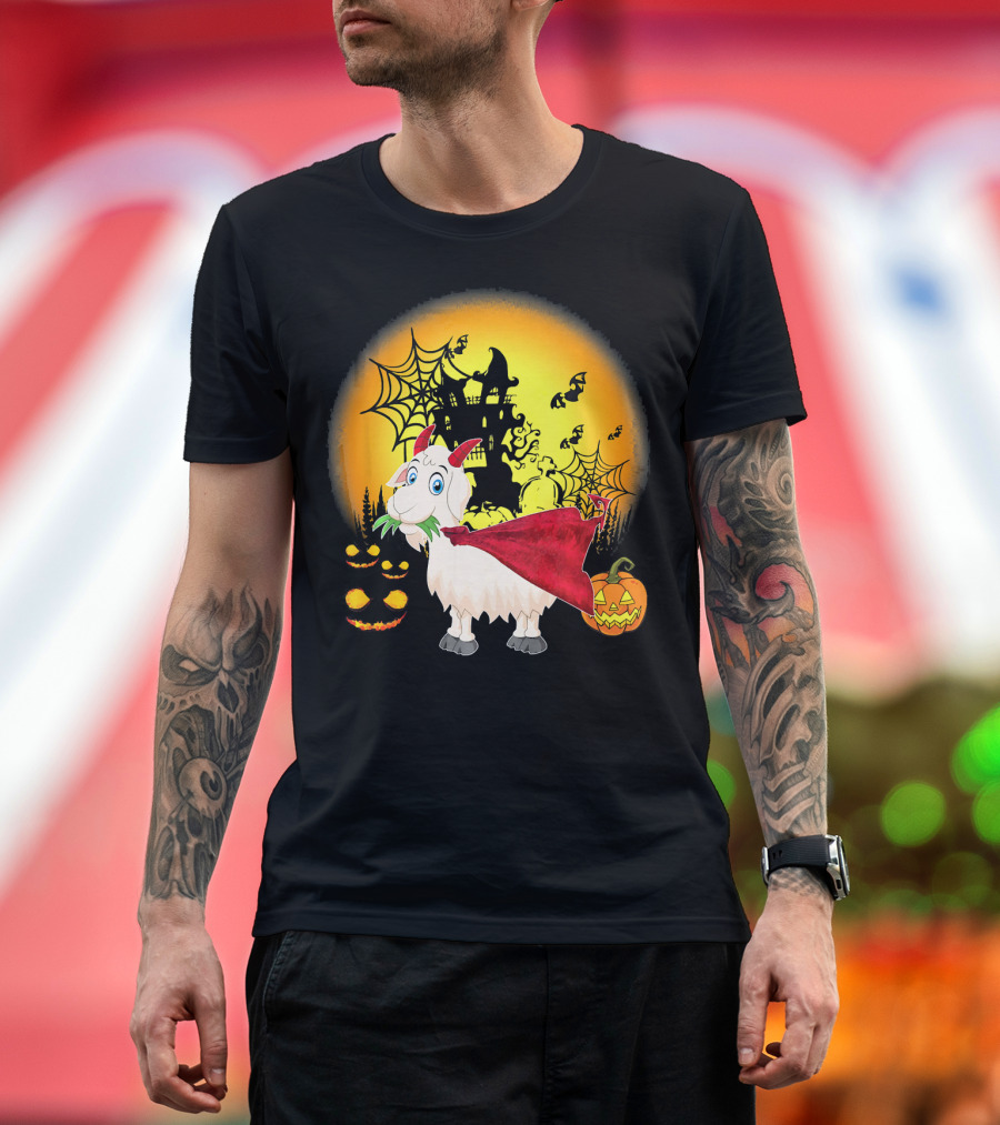 Funny Goat Halloween Cape Haunted House Pumpkins Spooky Night T-Shirt