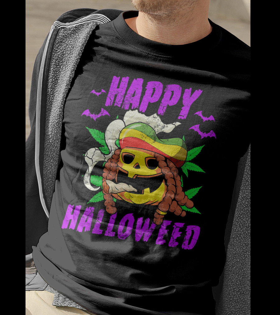 Happy Halloweed Rasta Pumpkin Smoking Weed With Bats And Jamaican Colors T-Shirt