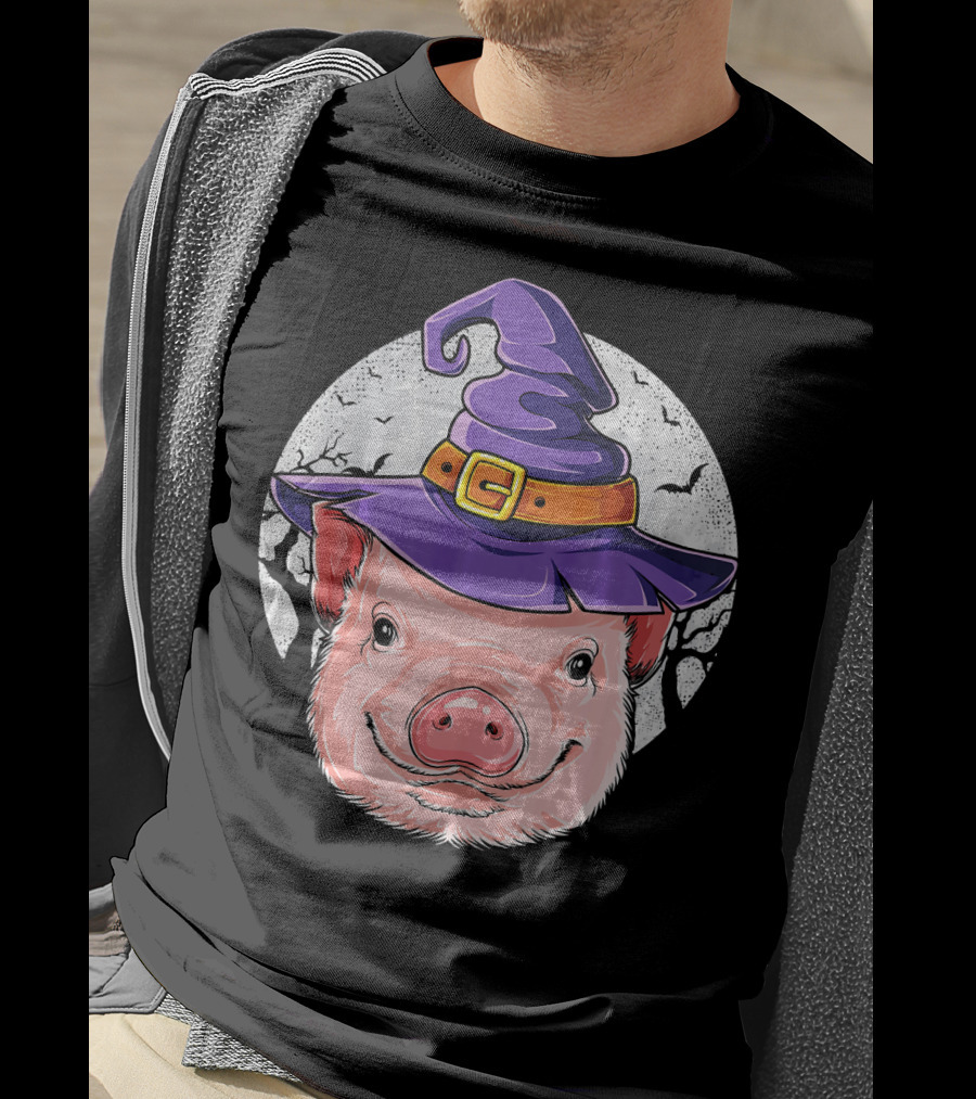 Pig Wearing Purple Witch Hat With Spooky Full Moon And Bats T-Shirt