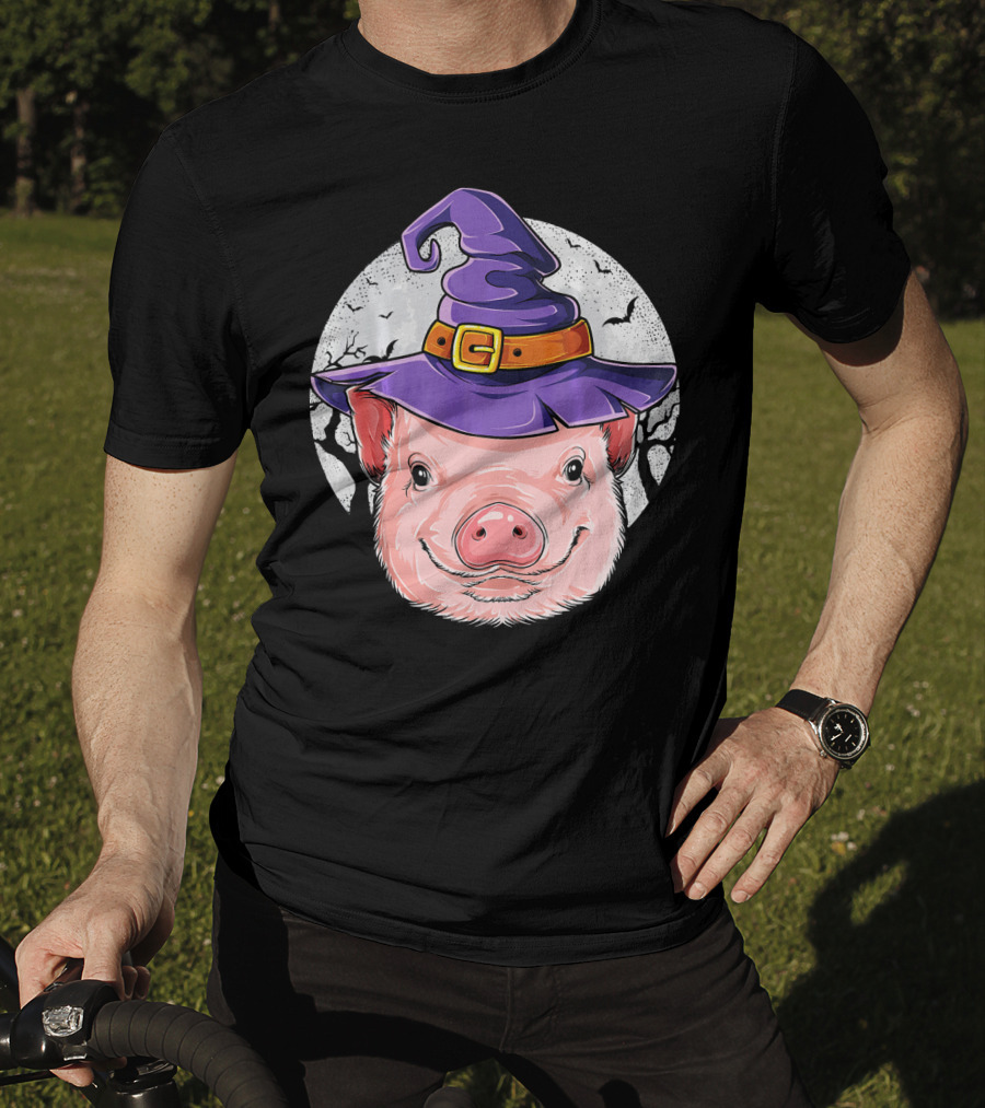Pig Wearing Purple Witch Hat With Spooky Full Moon And Bats T-Shirt