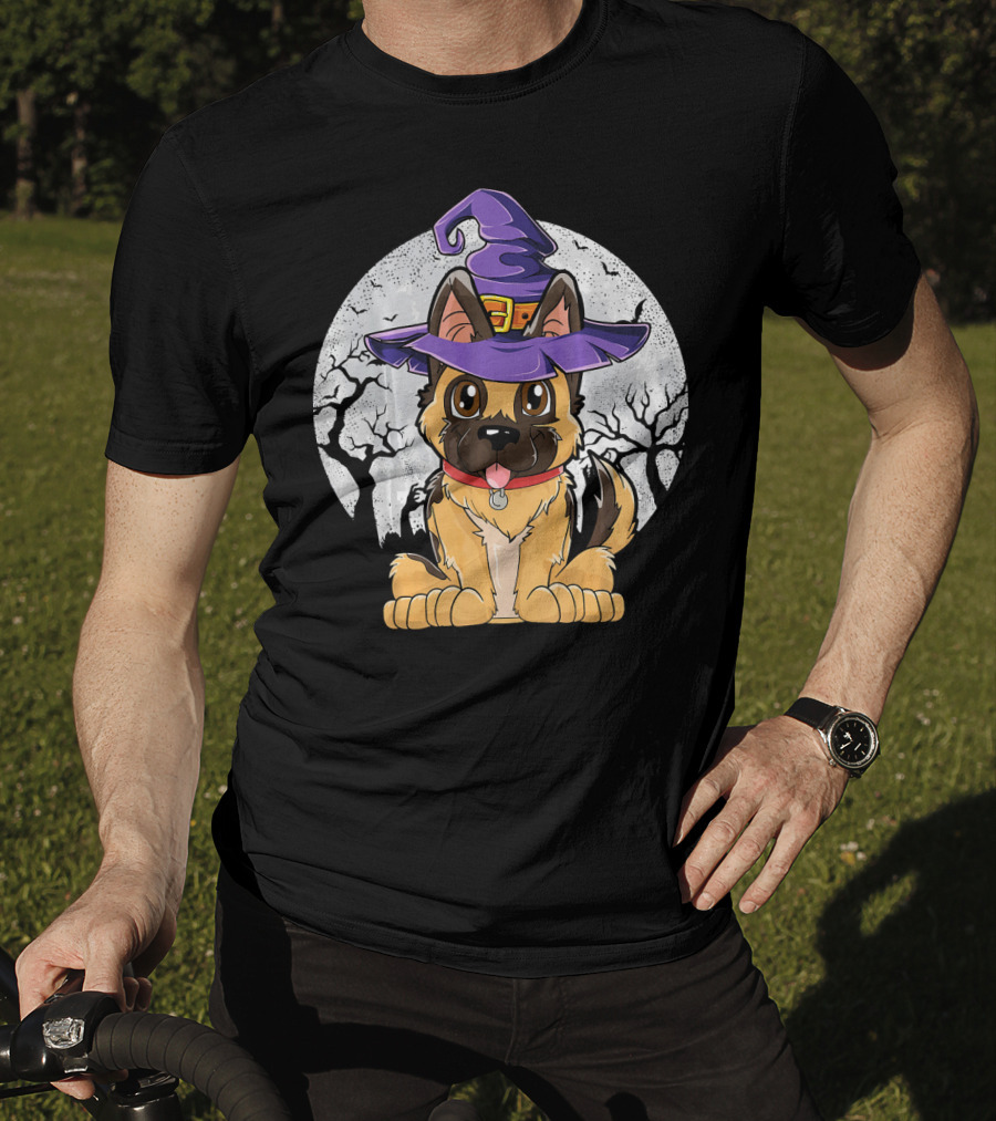 German Shepherd Witch Halloween Moon Background T-Shirt