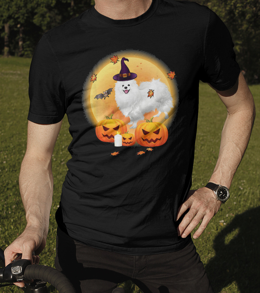 Halloween American Eskimo Dog With Pumpkins And Witch Hat T-Shirt