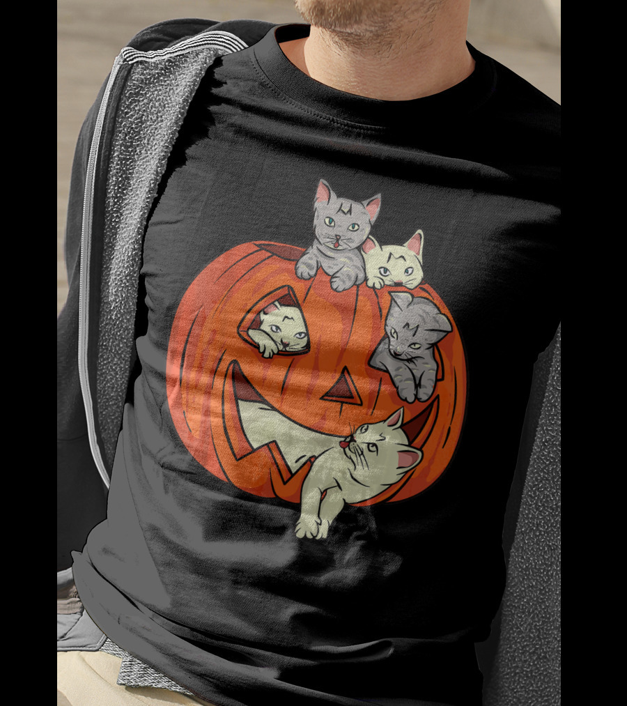 Cats In Jack O Lantern Pumpkin Halloween Scene T-Shirt