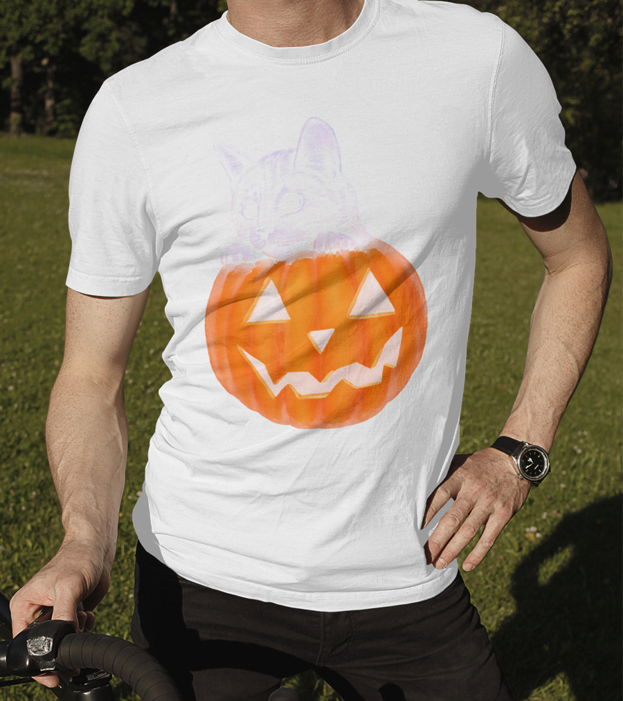 Kitten Peeking From Jack-O'-Lantern Pumpkin Halloween T-Shirt