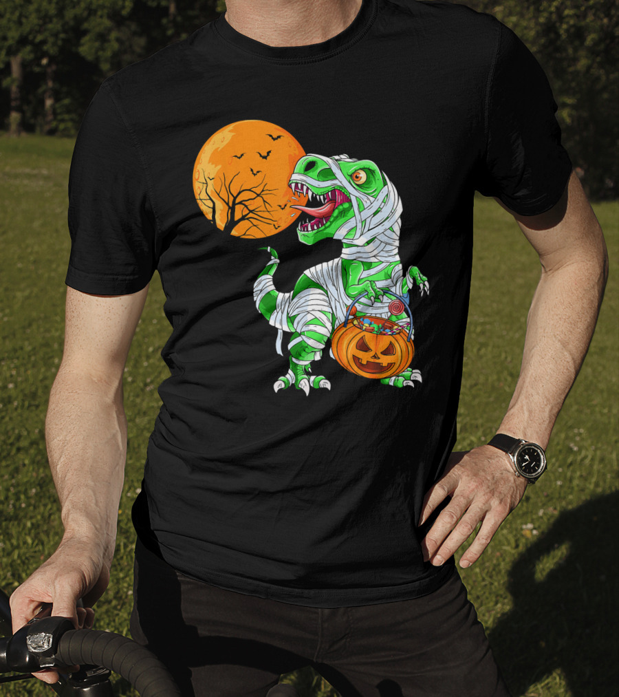 Halloween Mummy T Rex With Pumpkin Candy Under Full Moon T-Shirt