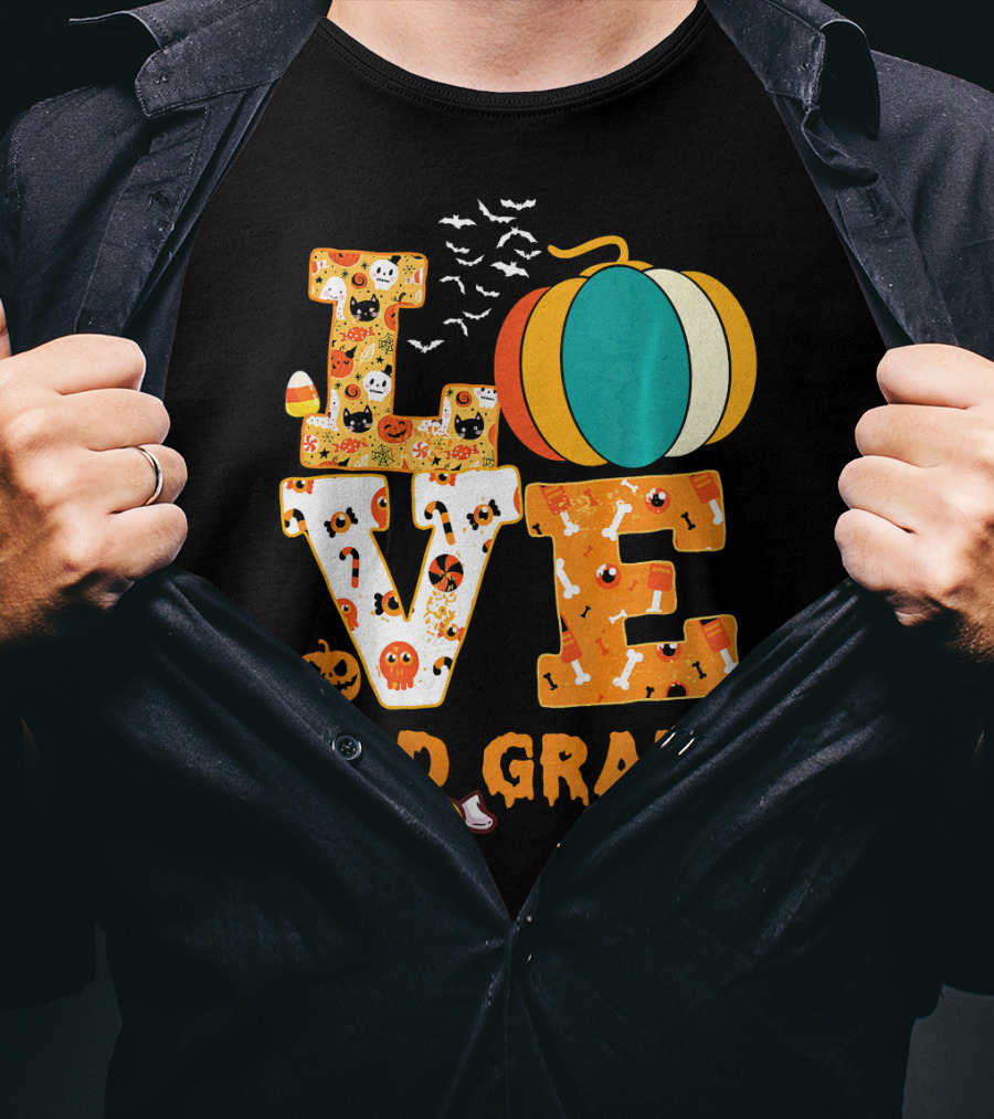 Funny Halloween Love 3rd Grade Teacher Pumpkin Candy Bats T-Shirt