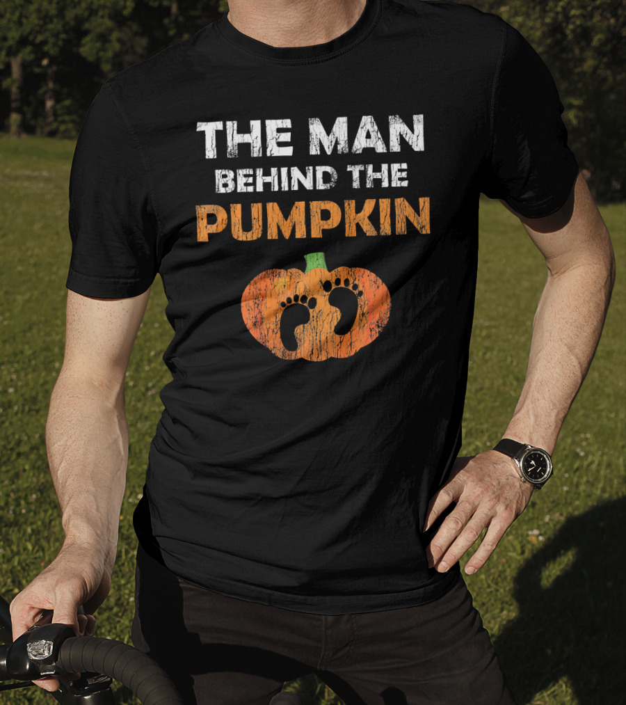 The Man Behind The Pumpkin Halloween Pregnancy Expect T-Shirt