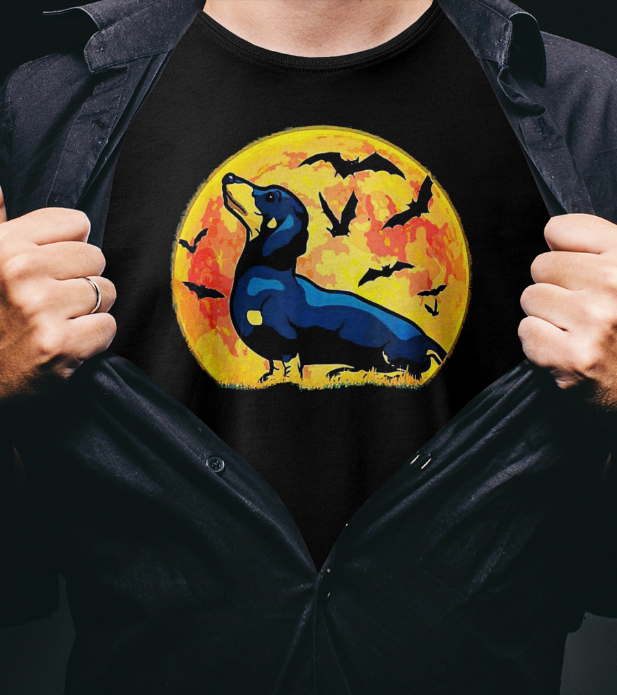 Dachshund Halloween Moon With Flying Bats T-Shirt