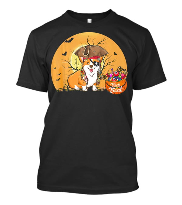 Trick Or Treat Pirate Corgi Halloween Scene With Candy Bowl And Bats T-Shirt