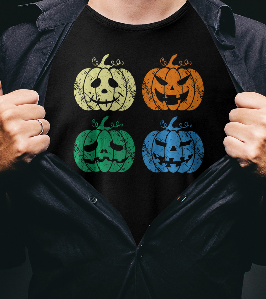 Vintage Retro Scary Pumpkin Face Halloween T-Shirt