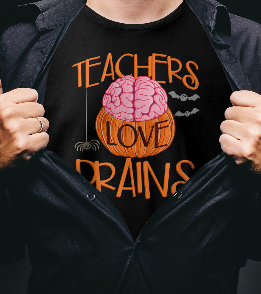Teachers Love Brains Halloween Pumpkin Bat Spider T-Shirt