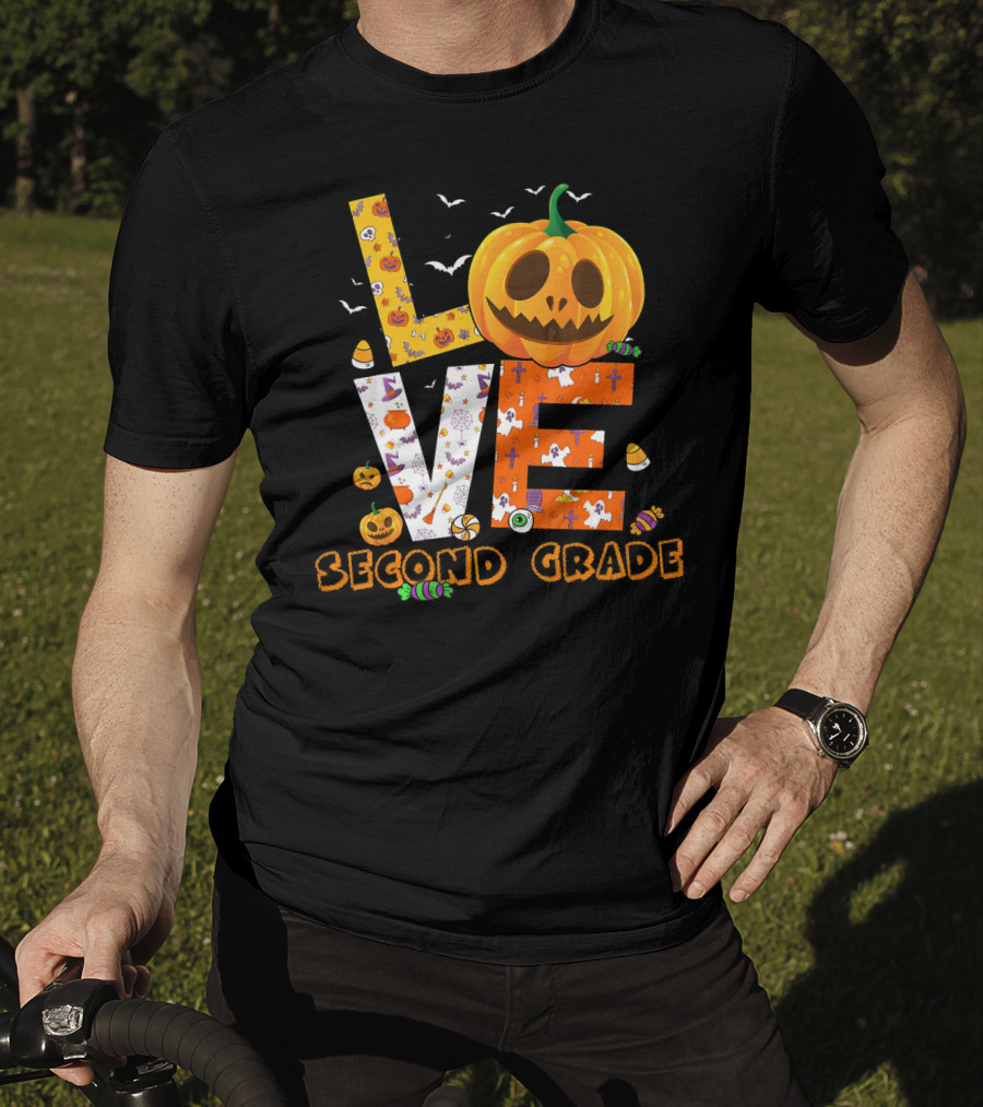 Love Second Grade Funny Halloween Pumpkin Kids T-Shirt