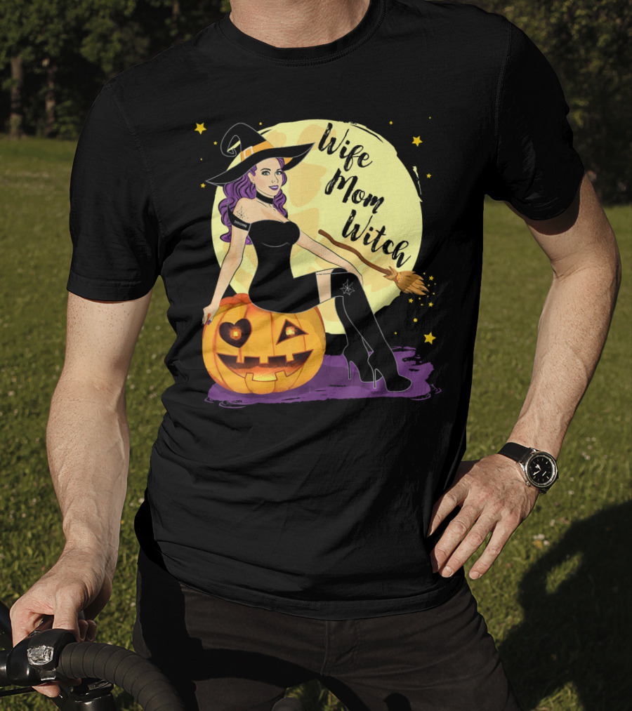Wife Mom Witch Halloween Women Bro Pumpkin Moon Broomstick T-Shirt