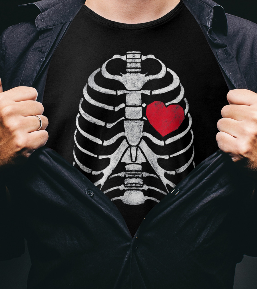 Skeleton Ribcage With Heart Funny Vale Valentine's Humor T-Shirt