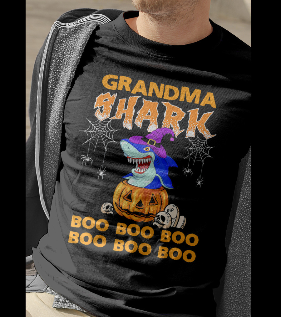 Grandma Shark Halloween Boo Boo Pumpkin Spider Webs T-Shirt