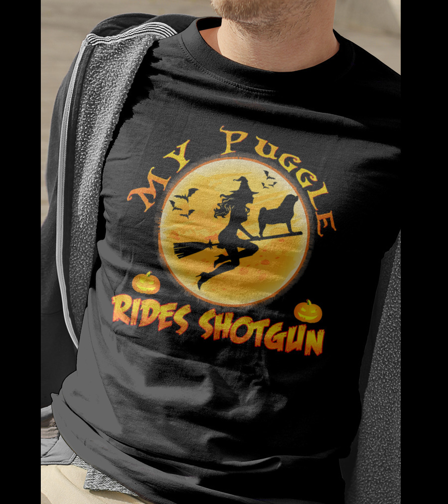 Halloween Witch And Puggle Rides Shotgun Full Moon Pumpkin T-Shirt