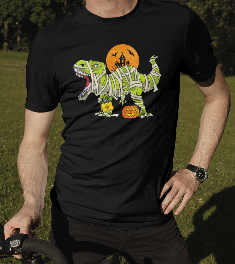 Funny Halloween Rex Dinosaur Mummy With Pumpkin And Haunted House T-Shirt