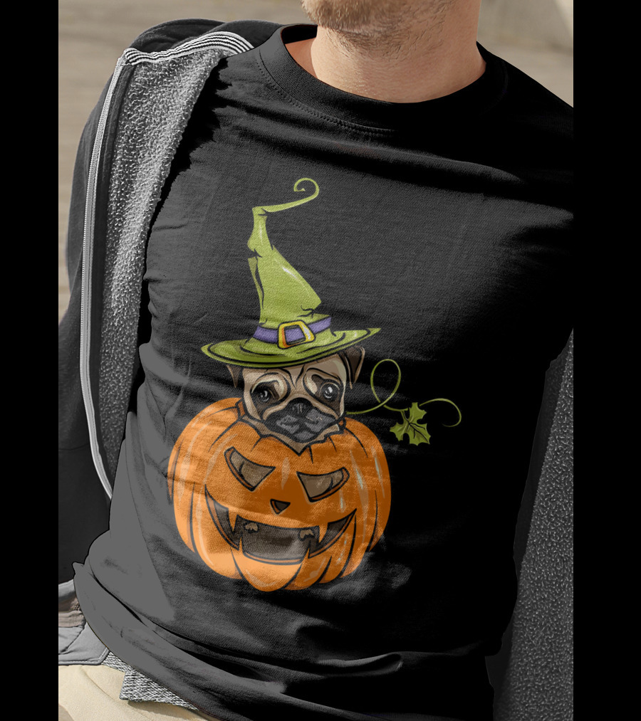 Pumpkin Pug Witch Halloween Costume Women T-Shirt