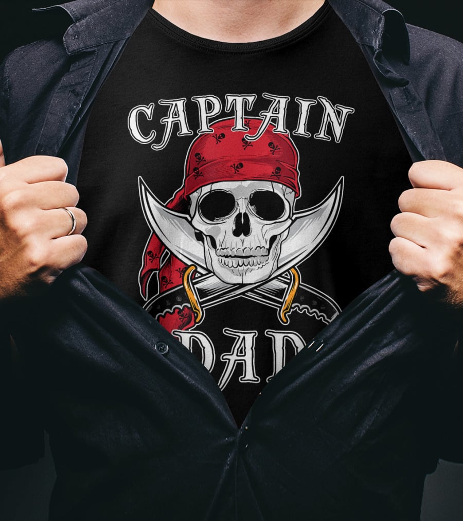 Captain Dad Funny Halloween Pirate Skull Bandana Swords T-Shirt