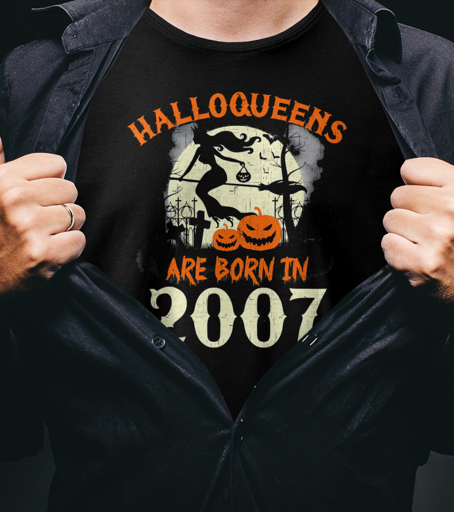 Halloqueens Born In 2007 Halloween Witch Pumpkins Graveyard Scene T-Shirt
