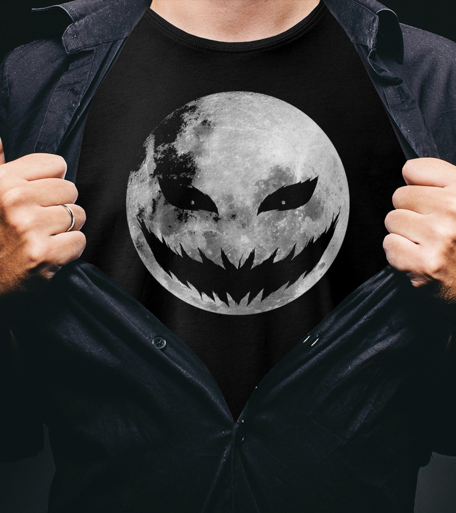 Jack O Lantern Scary Face On Moon Halloween T-Shirt