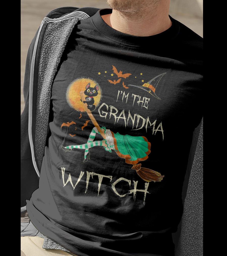 I'm The Grandma Witch Broomstick Flying Black Cat Halloween Bats T-Shirt