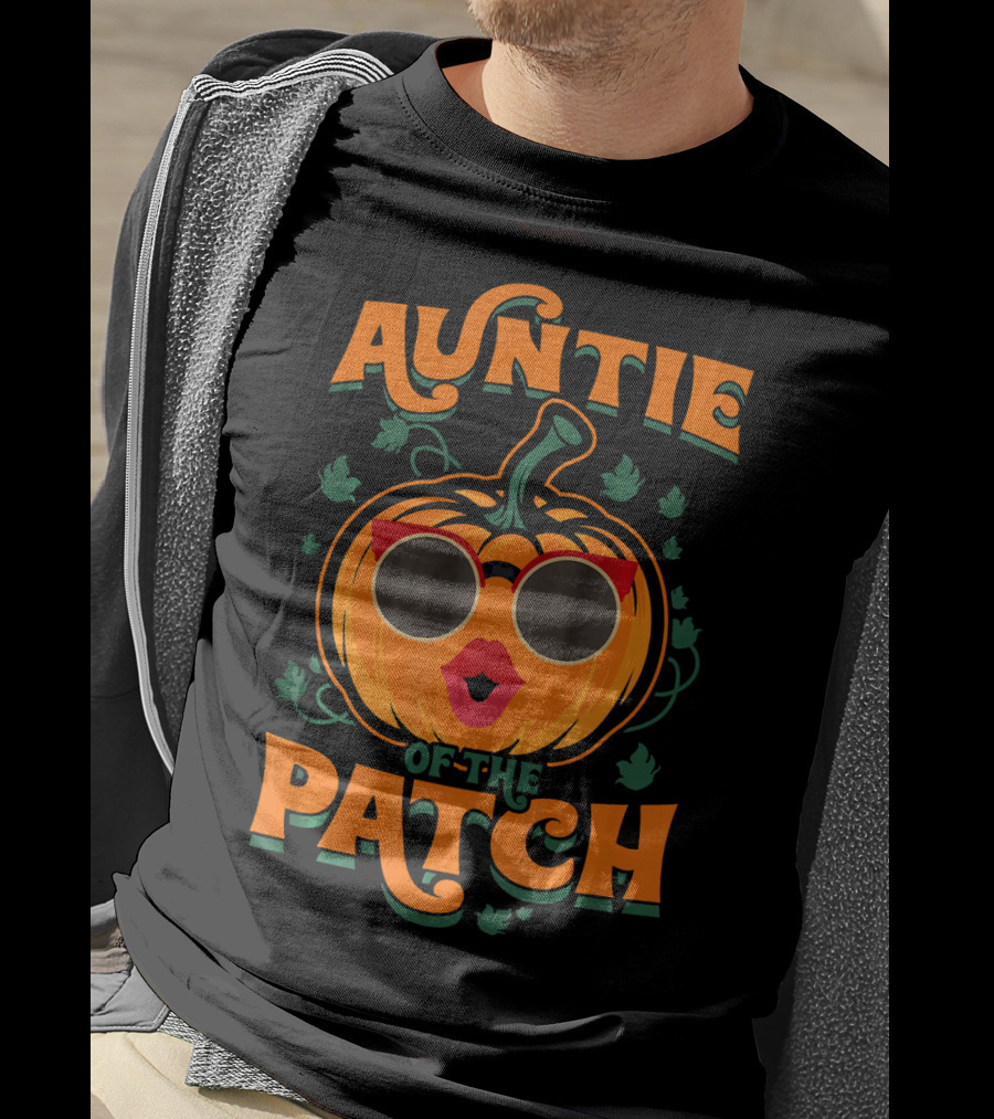 Auntie Of The Patch Sunglasses Pumpkin Face T-Shirt