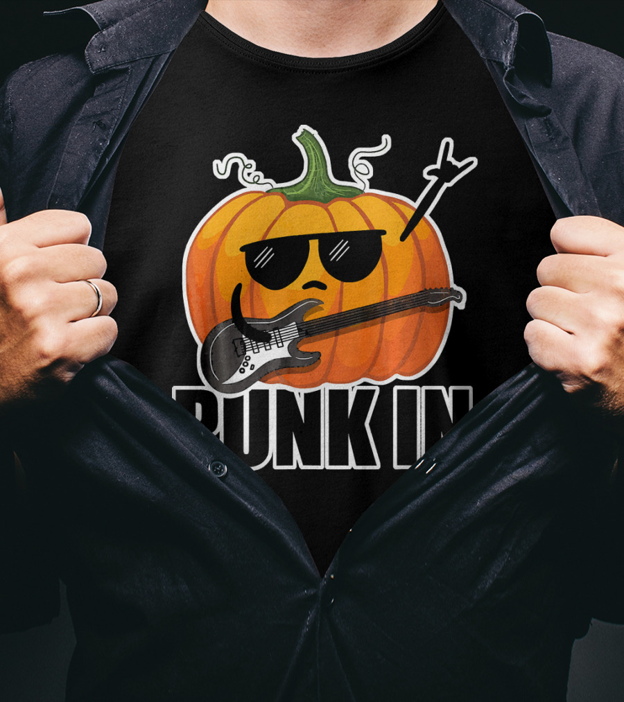 Punk In Halloween Funny Cool Pumpkin Punk Rock T-Shirt
