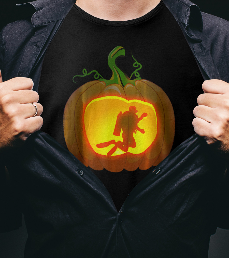 Scuba Diving Pumpkin Carving T-Shirt