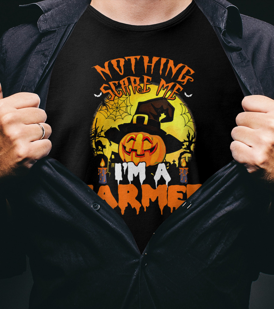 Orange Halloween Jack-O'-Lantern Hat Spider Web Nothing Scares Me I'm A Farmer T-Shirt