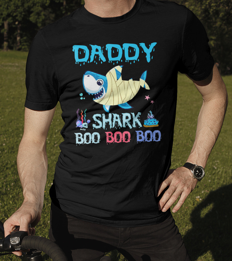 Daddy Shark Boo Boo Boo Halloween Costume Mummy Shark Underwater Party T-Shirt