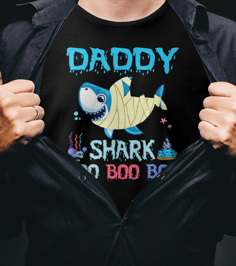 Daddy Shark Boo Boo Boo Halloween Costume Mummy Shark Underwater Party T-Shirt