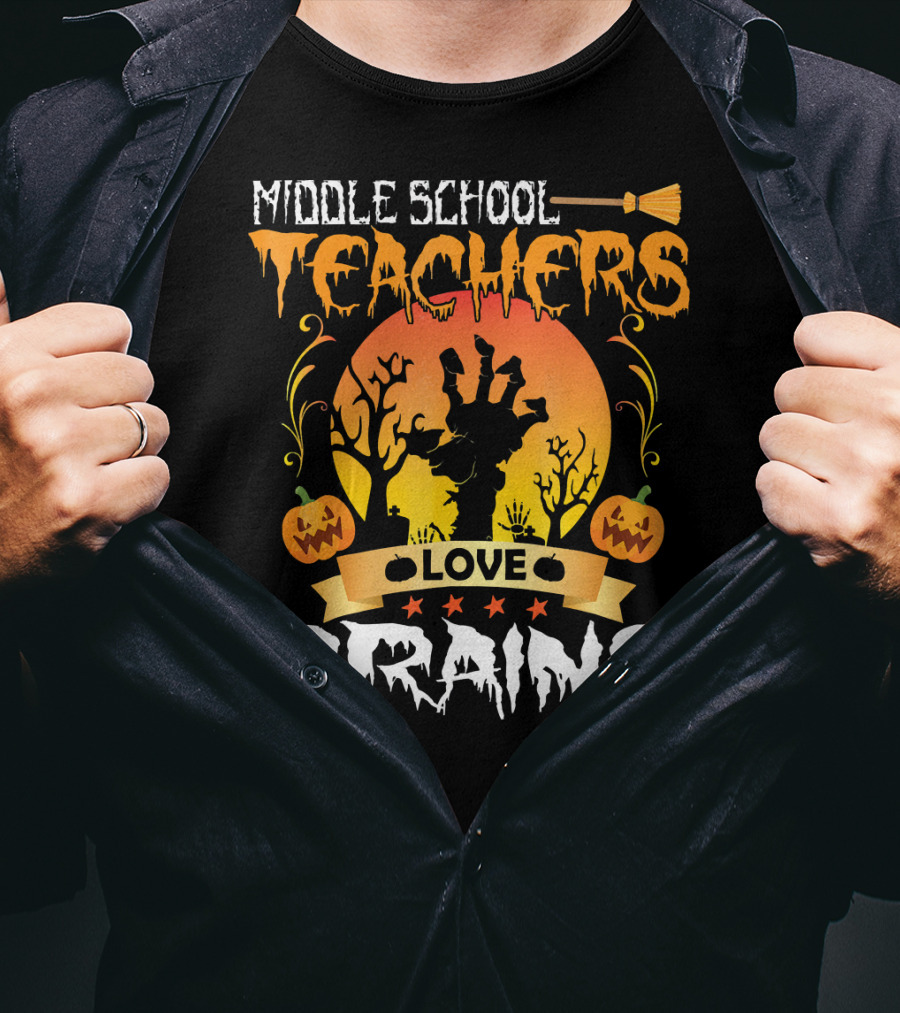 Middle School Teachers Love Brains Moon Tomb Pumpkin T-Shirt